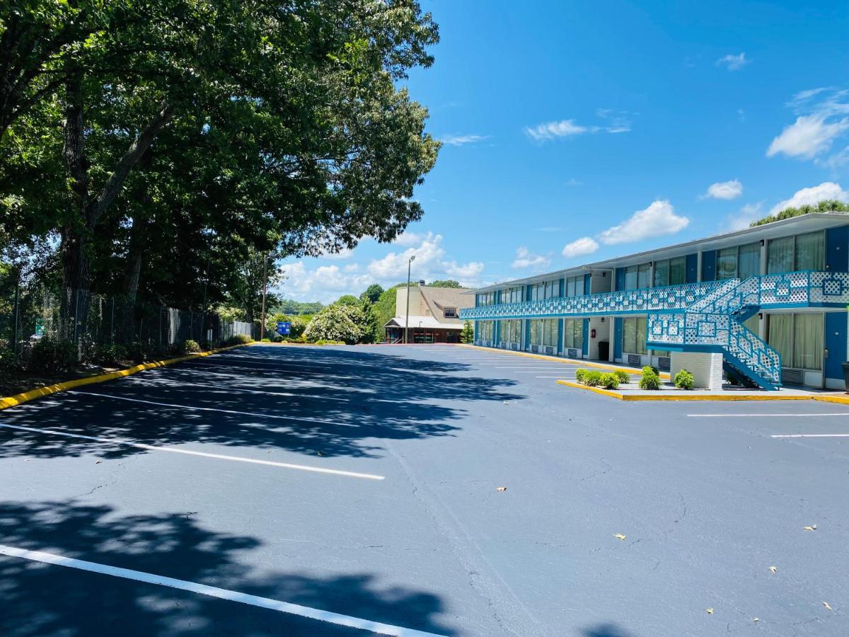 Econo Lodge Clemson Eksteriør billede