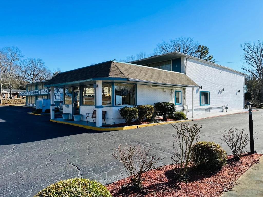 Econo Lodge Clemson Eksteriør billede