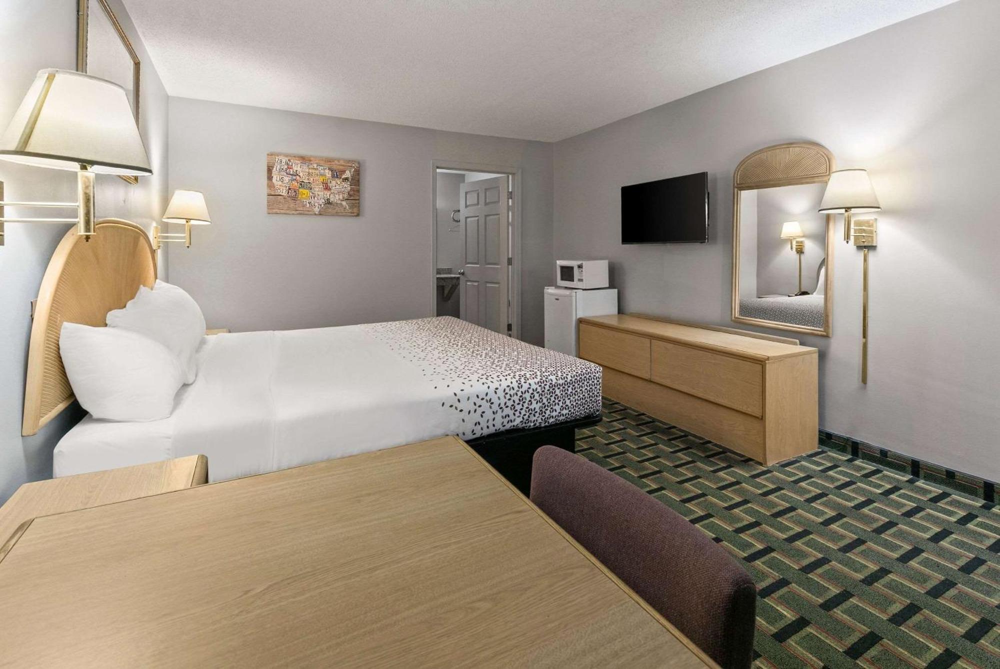 Econo Lodge Clemson Eksteriør billede